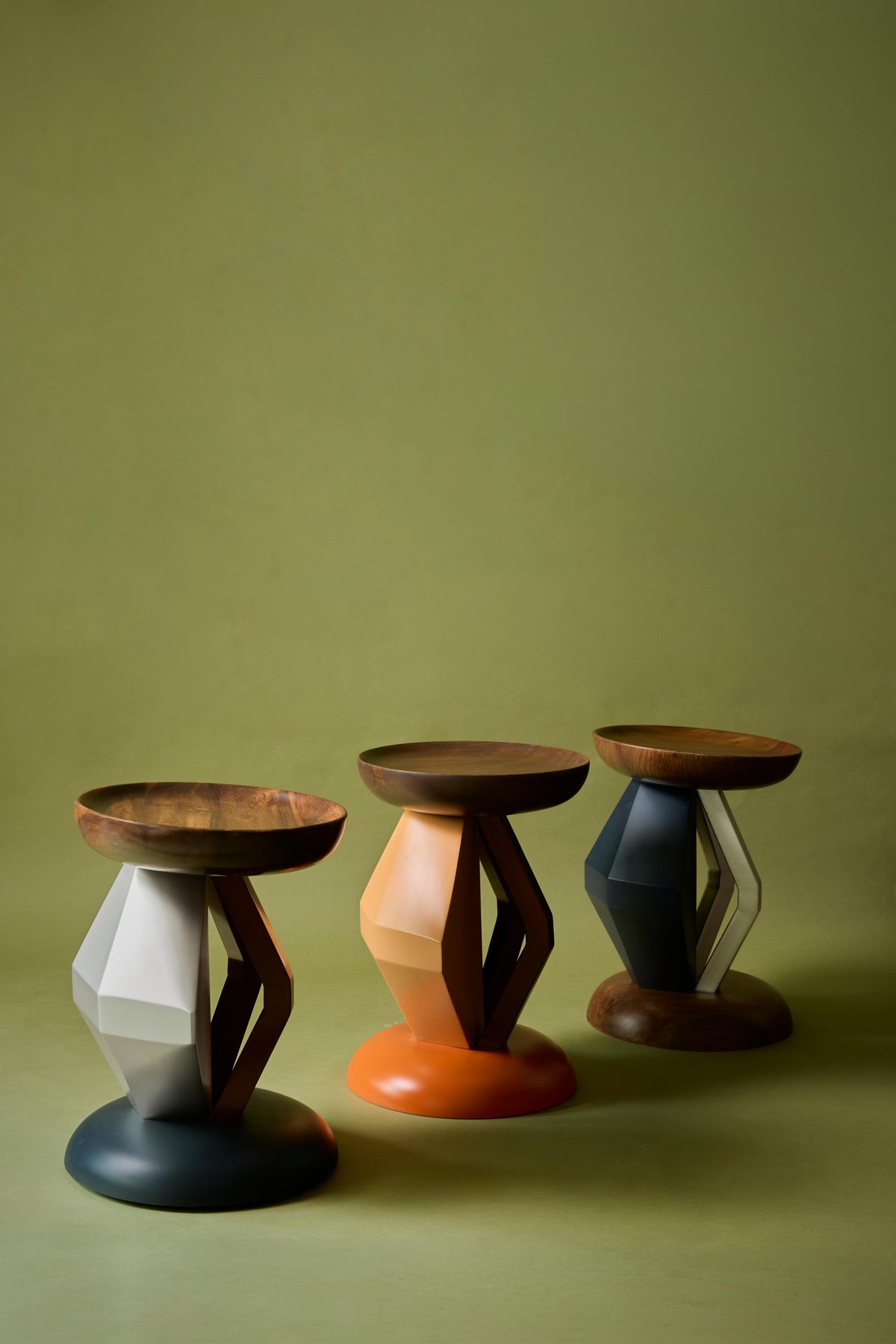 Ziggy Table