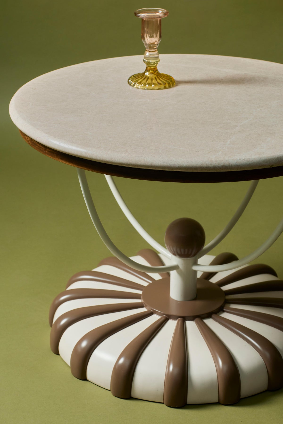 Bloom Table